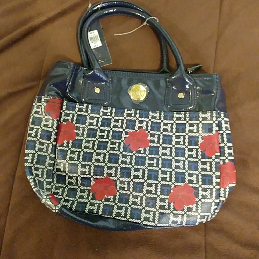 A Tommy Hilfiger Purse